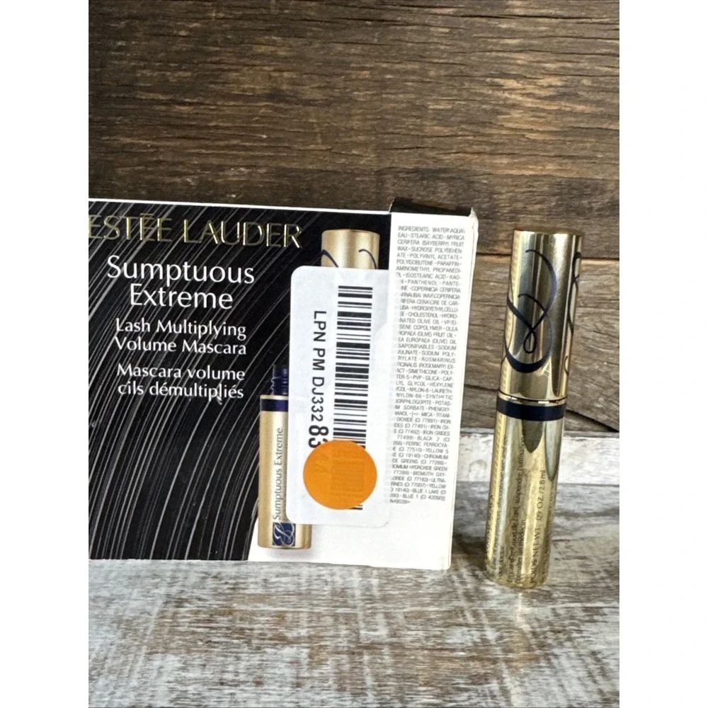 Estée Lauder Sumptuous Extreme Mini Mascara 0.09oz Extreme Black | MSRP = $15